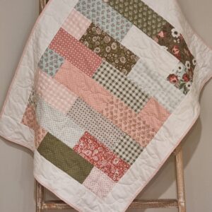 "Love Struck" Baby Quilt
